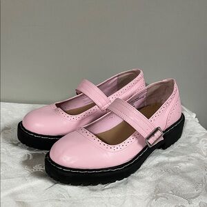 TORRID WW 8 Pink Mary Jane Shoes with Buckle